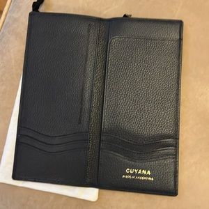 Cuyana passport holder/wallet
